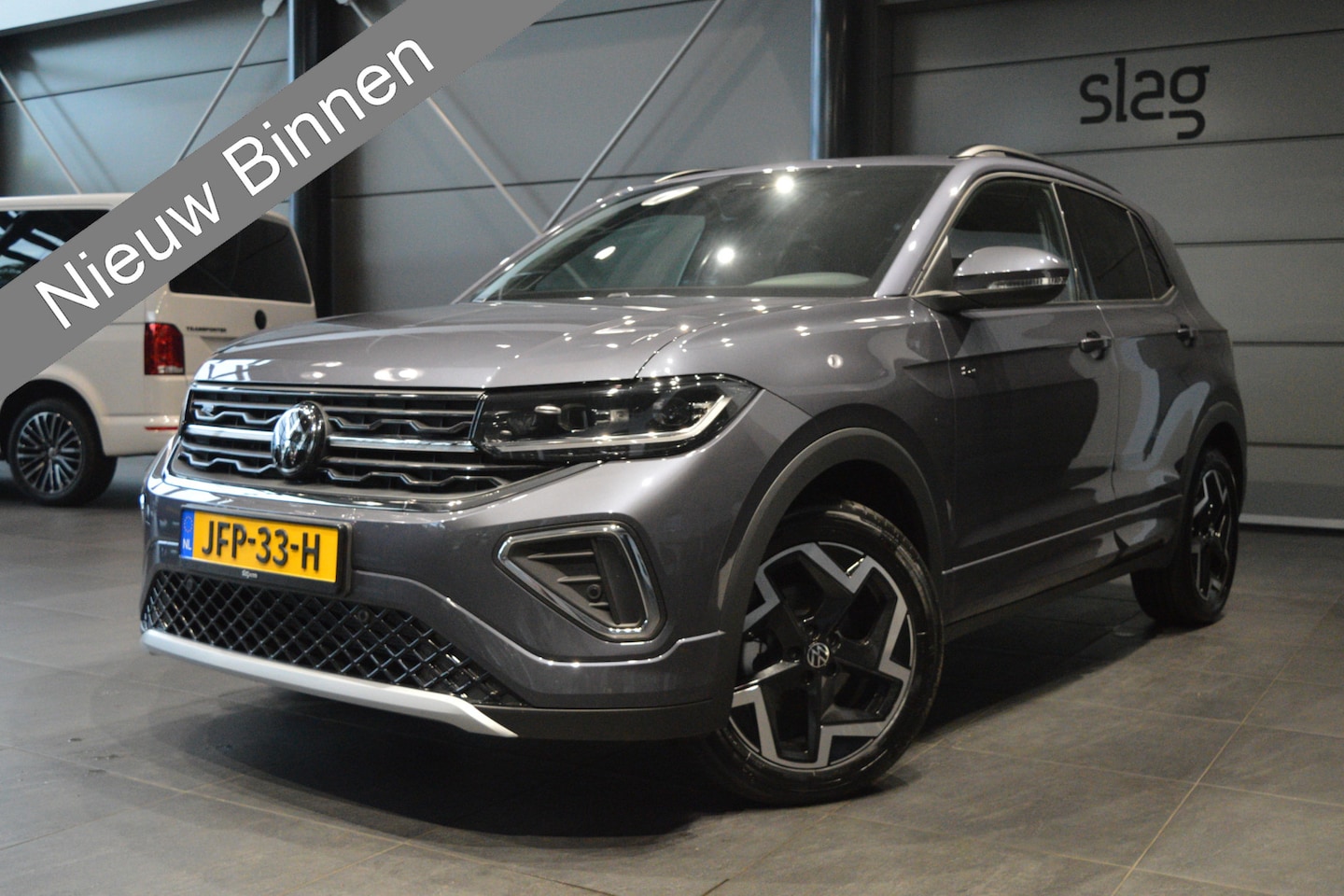 Volkswagen T-Cross - 1.0 TSI 3X R-LINE cruise app connect camera trekhaak !! - AutoWereld.nl