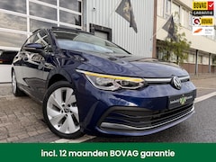 Volkswagen Golf - 1.5 eTSI Style LED/LMV17/PDC/NAVI/VIRTU/PANO