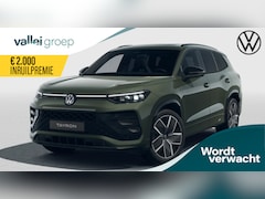 Volkswagen Tayron - R-Line-Edition 1.5 eHybrid 204PK Black Style
