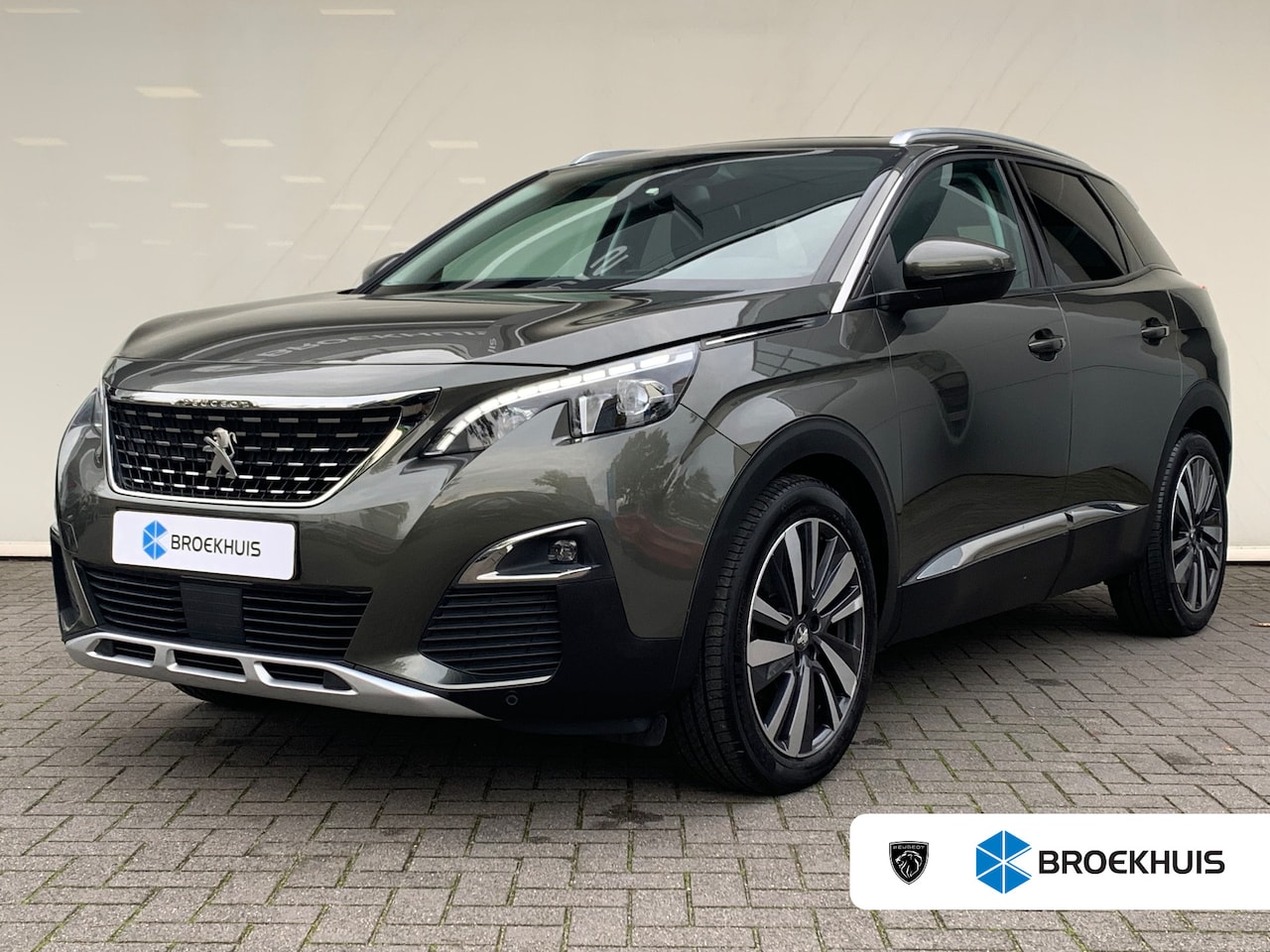 Peugeot 3008 - 1.2 PureTech Blue Lease Premium Avantage Airco | Camera | Cruise Control | Elektrische sto - AutoWereld.nl