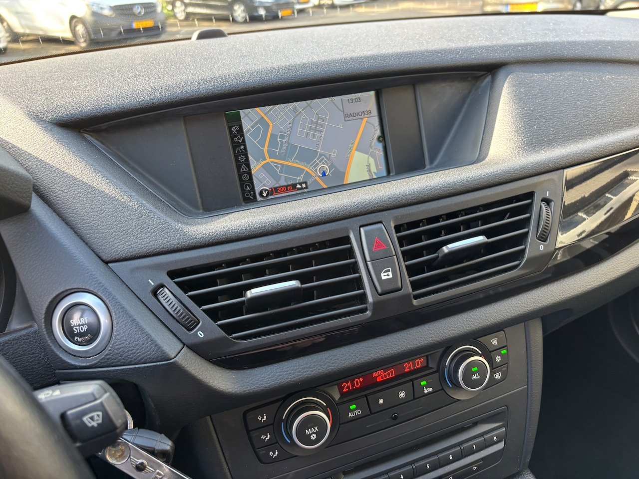 BMW X1 - 1.8i sDrive Executive | Org-NL auto. Xenon. Sportstoelen. Navi.