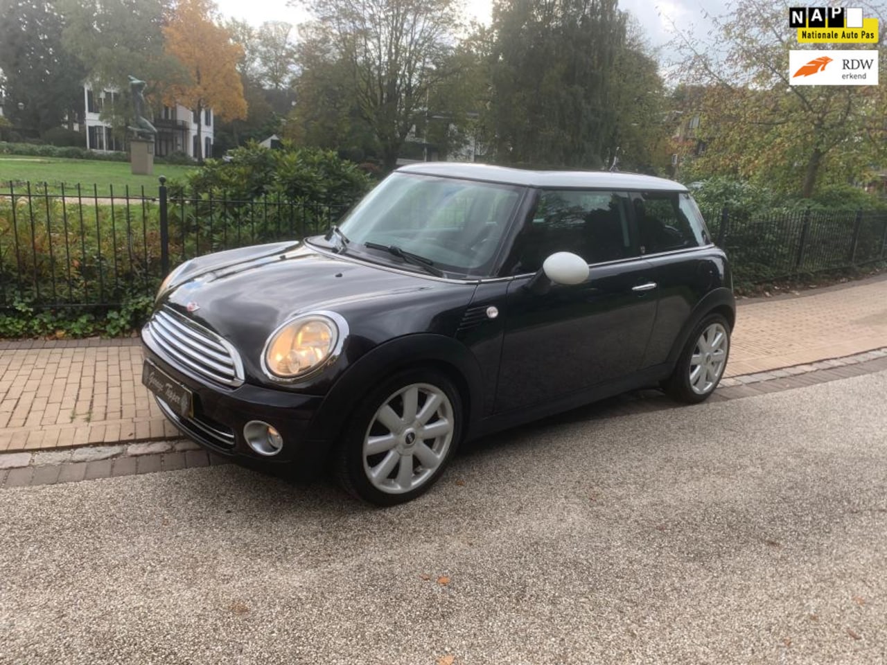 MINI Cooper - Mini 1.6 Chili leer/LM/Panorama dak/6 bak - AutoWereld.nl
