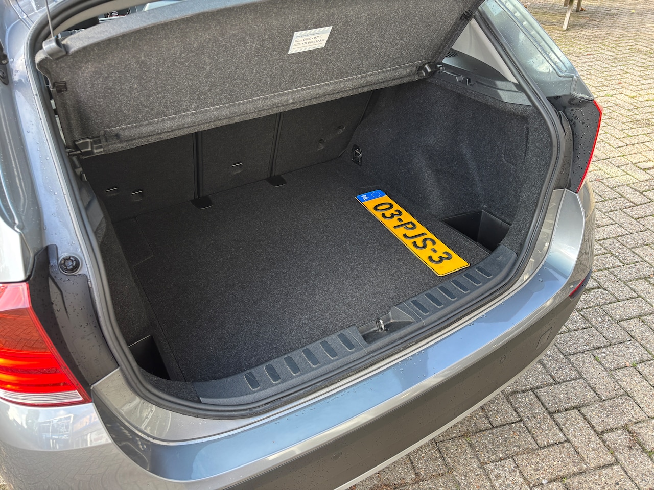 BMW X1 - 1.8i sDrive Executive | Org-NL auto. Xenon. Sportstoelen. Navi.