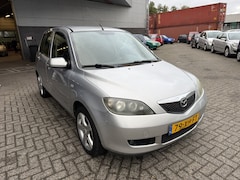 Mazda 2 - 2 1.4 Touring