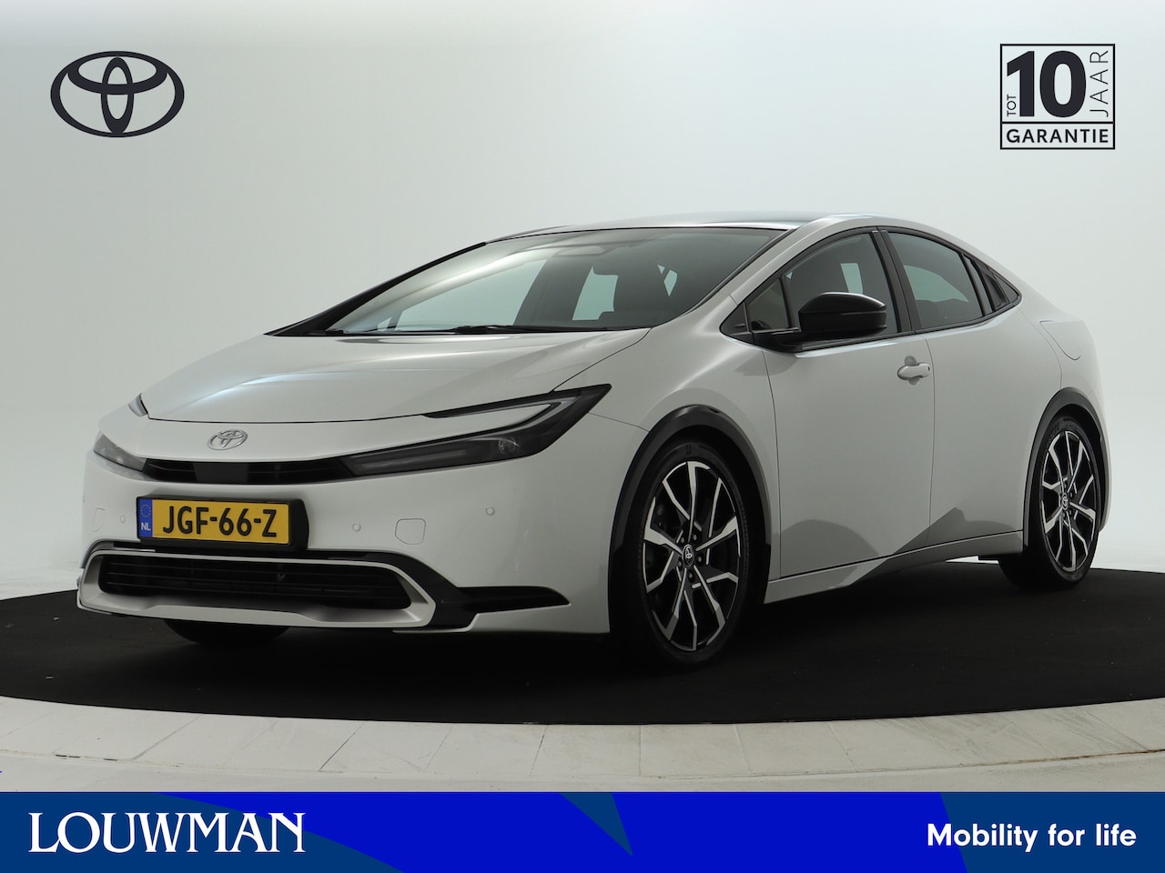 Toyota Prius - 2.0 Plug-in Executive | Navigatie | Camera | Stoelverwarming | Stuurverwarming | Voorruitv - AutoWereld.nl