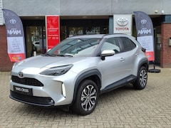 Toyota Yaris Cross - Hybrid 115 DYNAMIC STOEL/STUURVERW KEYLESS 17'' LM-VELGEN CAMERA NAVI AD-CRUISE CLIMA APPL