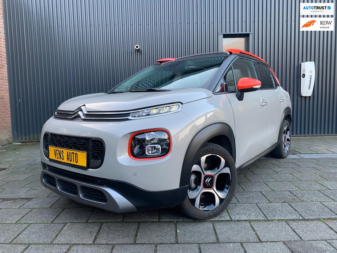 Citroën C3 Aircross - 1.2 PureTech S&S Feel 1.2 PureTech S&S Feel, PANO, HEAD-UP - AutoWereld.nl