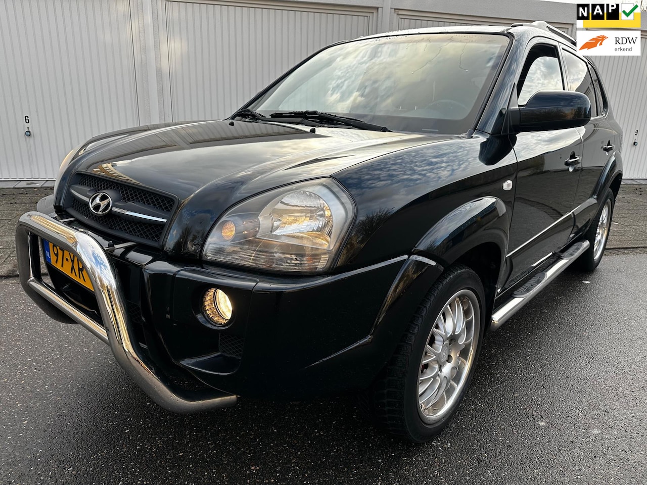 Hyundai Tucson - 2.0i Style Premium 2.0i Style Premium - AutoWereld.nl