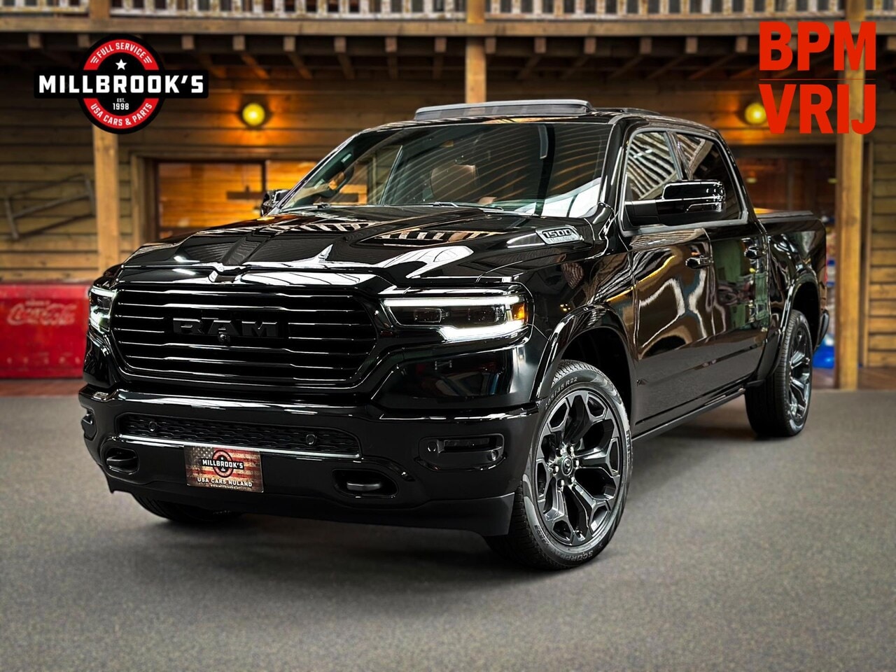 Dodge Ram 1500 - 5.7 V8 4x4 Longhorn BPM VRIJ, LPG, Black edition, Luchtvering, adaptieve cruise control, - AutoWereld.nl