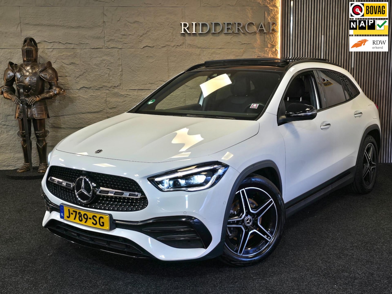 Mercedes-Benz GLA-Klasse - 200 Business Solution AMG|GARANTIE|PANO|1E EIG|NAP|TREKHAAK|ACC - AutoWereld.nl