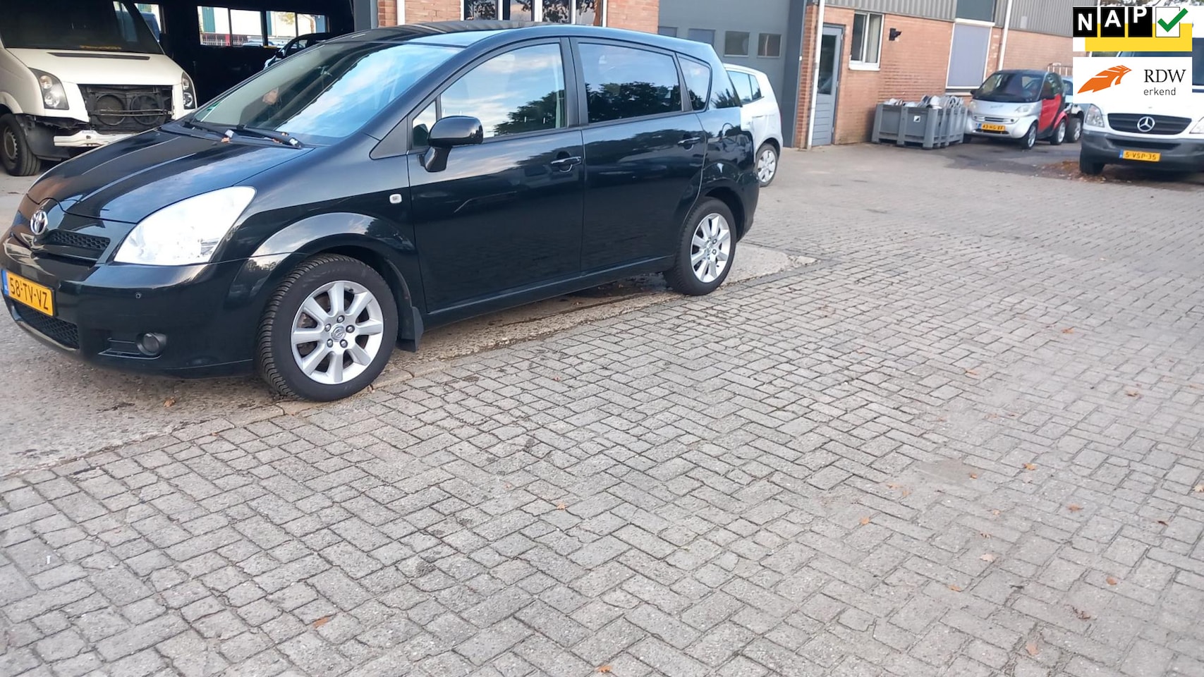 Toyota Verso - 1.8 VVT-i Dynamic 1.8 VVT-i Dynamic - AutoWereld.nl