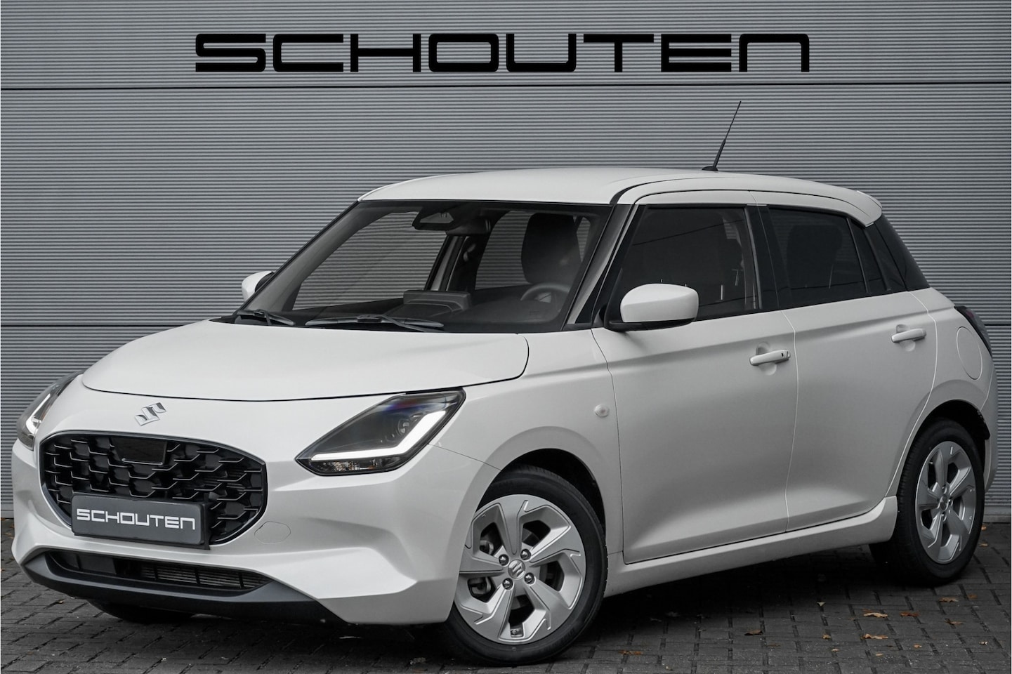 Suzuki Swift - 1.2 Style Smart Hybrid Automaat ACC Camera Stoelverw - AutoWereld.nl