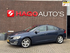 Volvo S60 - 2.0 D4 Momentum AUT | Navi | Cruise | Trekhaak | Dealer Onderhouden