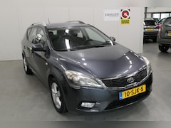 Kia Cee'd - Cee D 1.4 CVVT 105PK Navigator Plus Pack (Trekhaak&goed onderhouden)