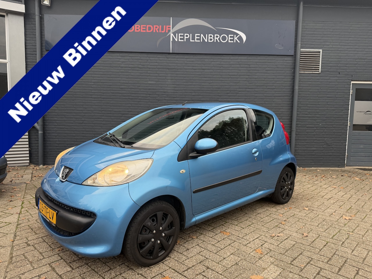 Peugeot 107 - 1.0-12V XS Bj 2006 Apk 02-2026 Leuk beginners auto !! - AutoWereld.nl