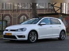 Volkswagen Golf - 1.6 TDI R-line | panoramadak | achteruitrijcamera | massage stoel | DAB+ | elek. inklapbar