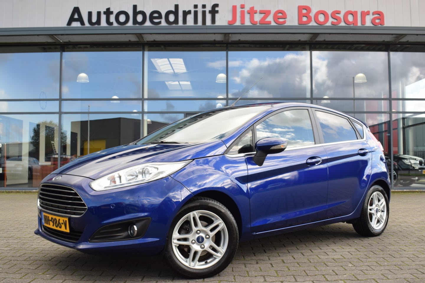 Ford Fiesta - 1.0 EcoBoost Titanium X ECC | Telefonie | Stoelverwarming | Trekhaak | 15 Inch LMV - AutoWereld.nl