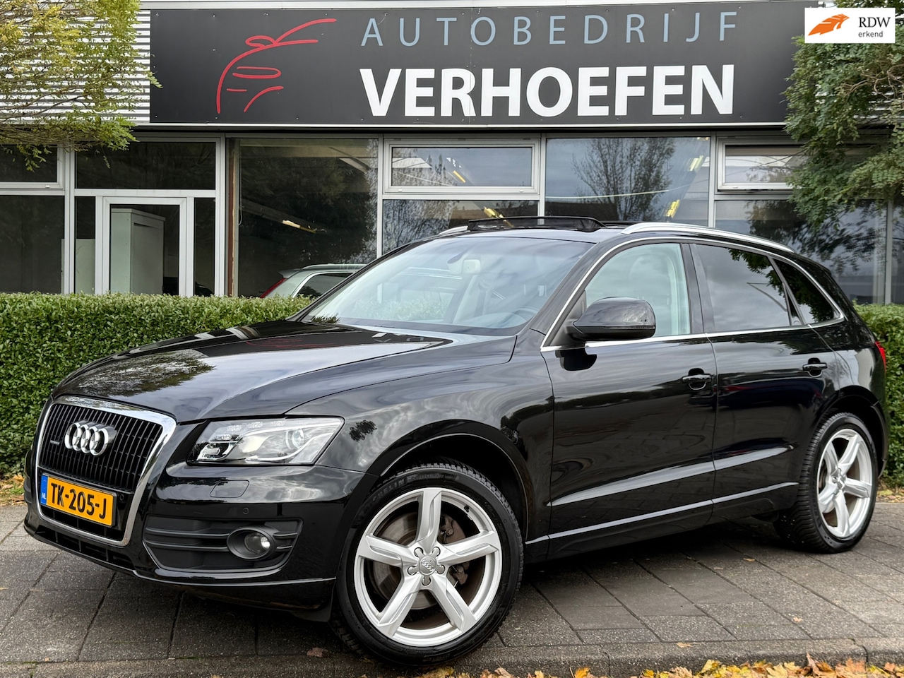 Audi Q5 - 3.2 FSI quattro Pro Line - AUTOMAAT - PANORMADAK - STOEL VERW - YOUNGTIMER !! - AutoWereld.nl