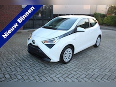 Toyota Aygo - 1.0 VVT-i x-cite Airco-Camera 17.000 KM