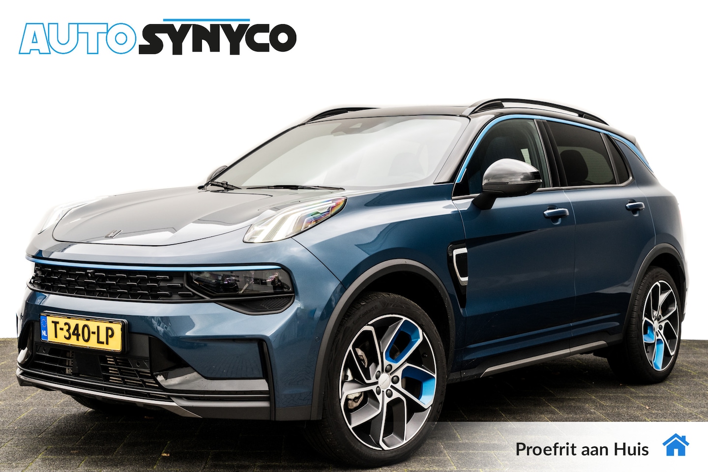 Lynk & Co 01 - 1.5 Plug-in Hybrid 262 Pk I Modeljaar 2023 I Panoramadak I 75 km Elektrisch I 360 Camera I - AutoWereld.nl