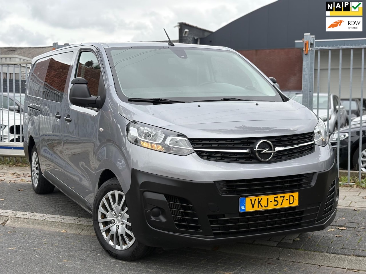 Opel Vivaro - 2.0 CDTI L3H1 DC Edition | Automaat | Trekhaak | - AutoWereld.nl