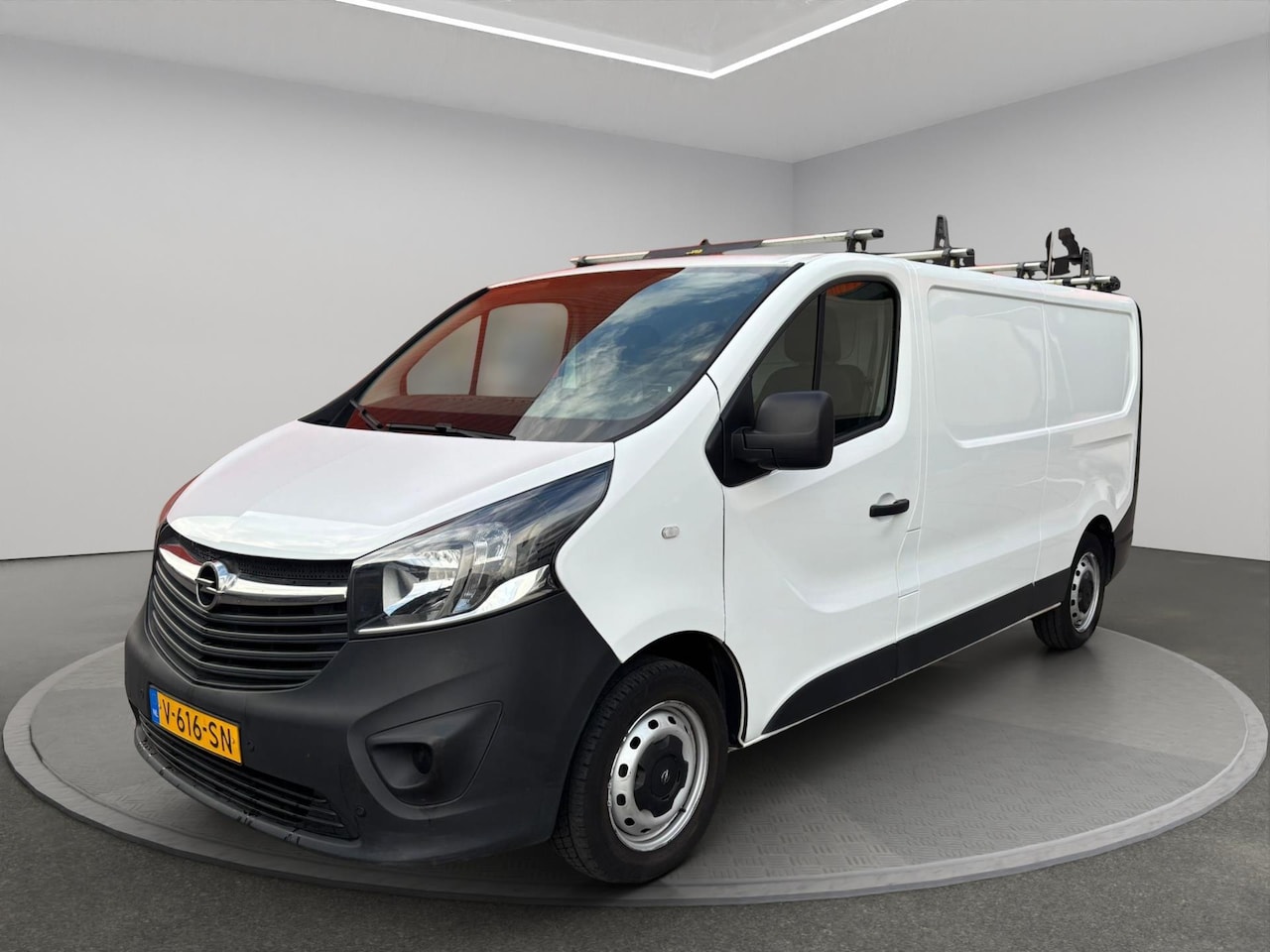 Opel Vivaro - 1.6 CDTI L2H1 Edition !! EXPORT !! BTW € 4.750,- NETTO EX BTW - AutoWereld.nl