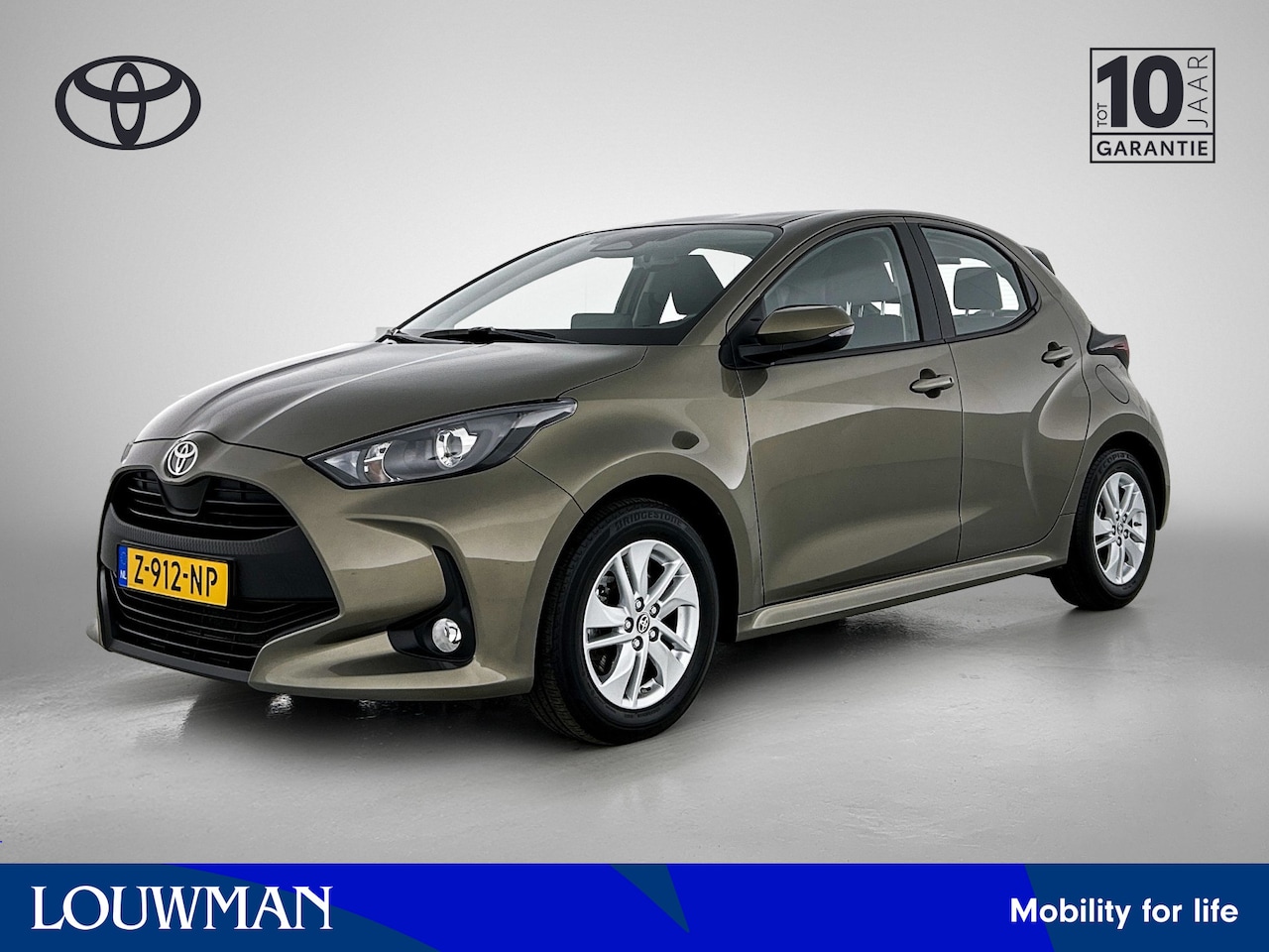 Toyota Yaris - 1.5 Hybrid 115 Active | Applecarplay | elektrische ramen | bluetooth | - AutoWereld.nl