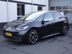 Volkswagen ID.3 - First Plus 58 kWh Automatische airco, navigatie, achteruitrijcamera, parkeersensoren voor