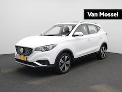 MG ZS - EV Luxury 45 kWh | 1e-Eigenaar | Leder | Navi | Panoramadak | Apple CarPlay | Camera | Ada