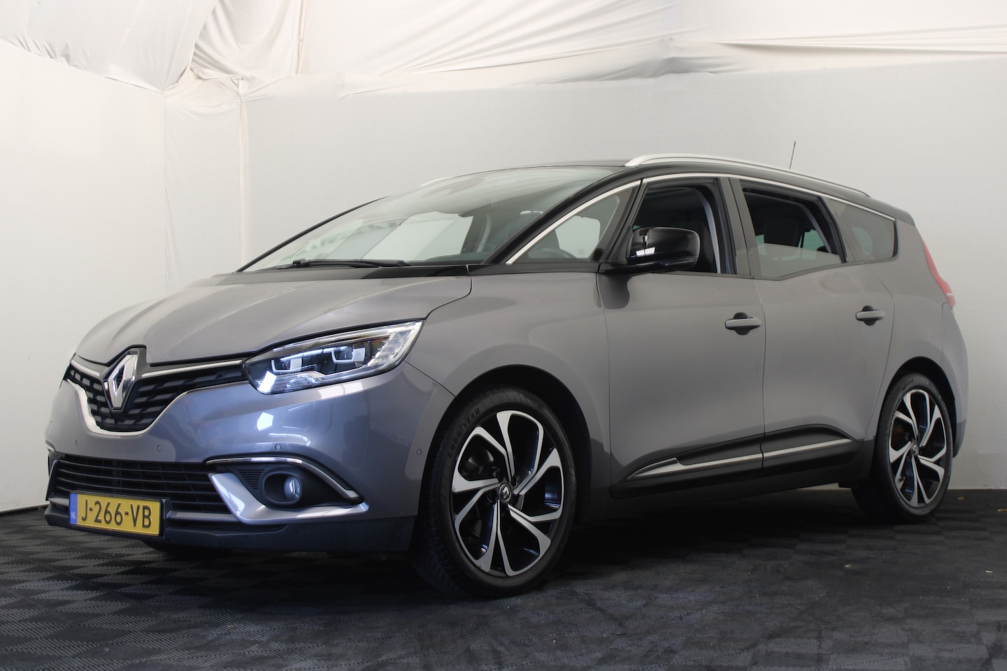 Renault Grand Scénic - 1.3 TCe Bose 7p. |Pano|Navi| - AutoWereld.nl