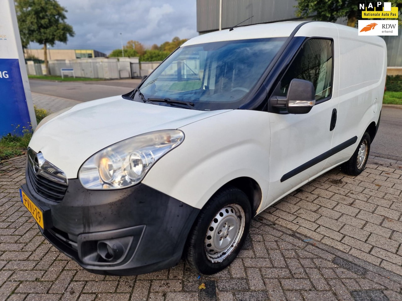 Opel Combo - 1.3 CDTi L1H1 ecoFLEX 1.3 CDTi L1H1 ecoFLEX, BTW, Zeer goed onderhouden, Inruil mogelijk. - AutoWereld.nl