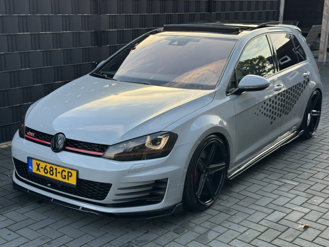 Volkswagen Golf - 2.0 GTI Performance| NARDO| PANO| LEER| DAB+| CAMERA - AutoWereld.nl
