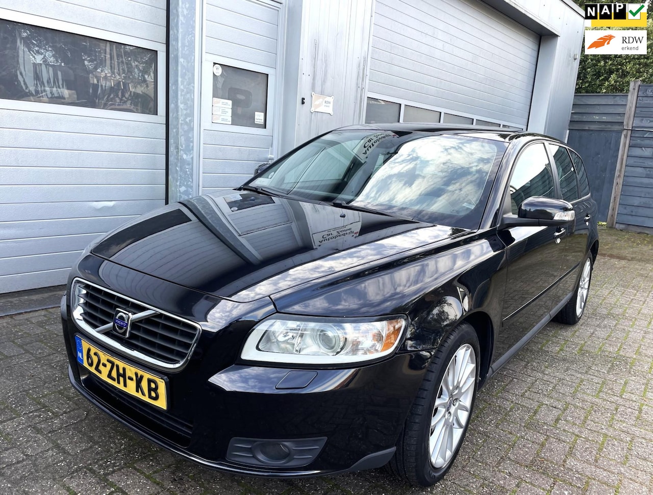 Volvo V50 - 2.0 Edition II-Leder-Clima-Cruise-Schuifdak-Velgen - AutoWereld.nl
