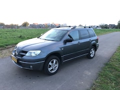 Mitsubishi Outlander Sport - 2.0 Invite+