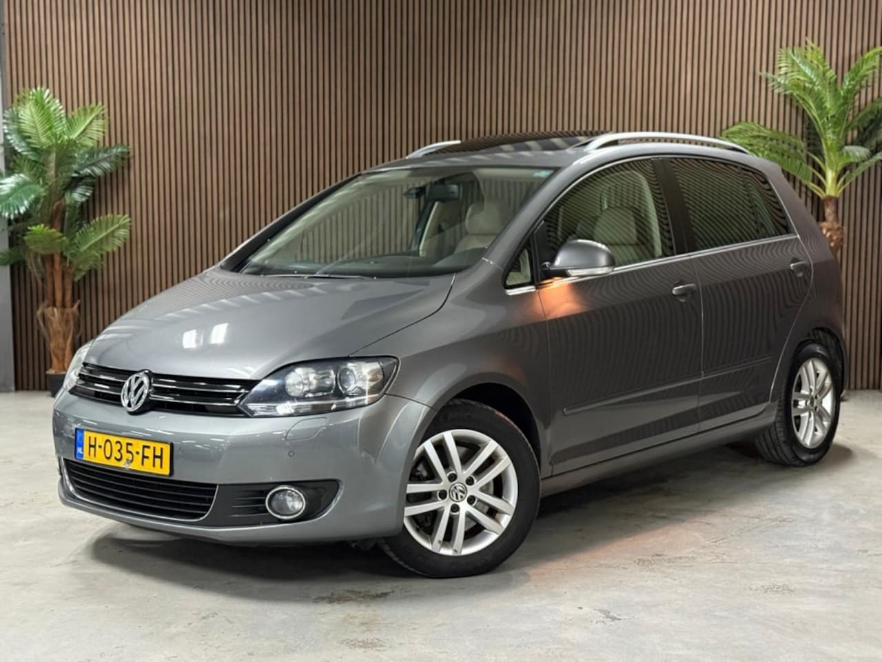 Volkswagen Golf Plus - 1.4 TSI Highline 1.4 TSI Highline - AutoWereld.nl