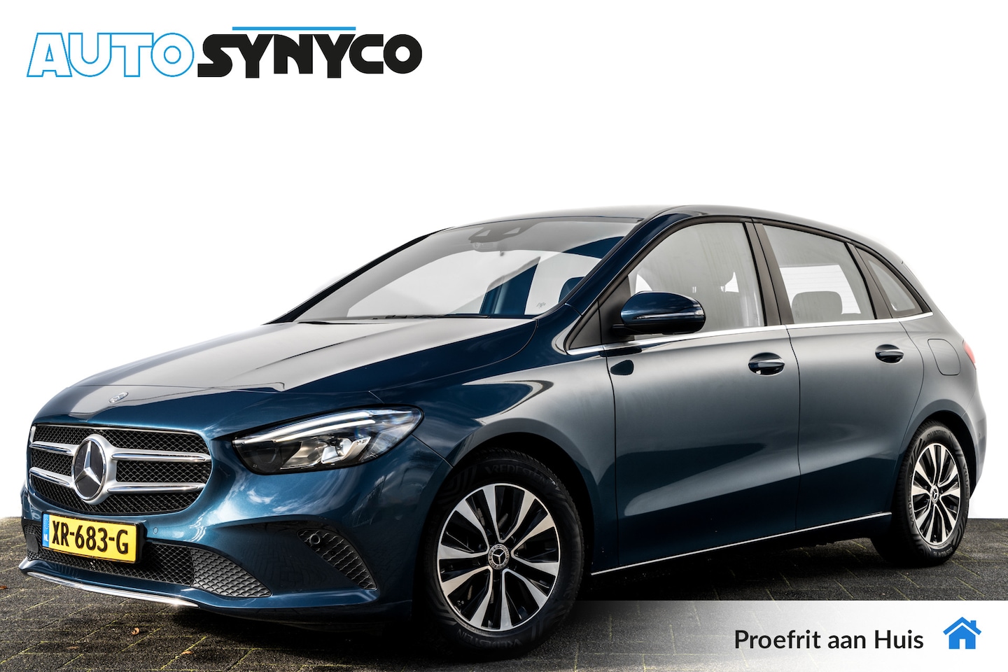 Mercedes-Benz B-klasse - 180 Business Solution | LED | Trekhaak | Stoelverwarming | Camera | Carplay - AutoWereld.nl