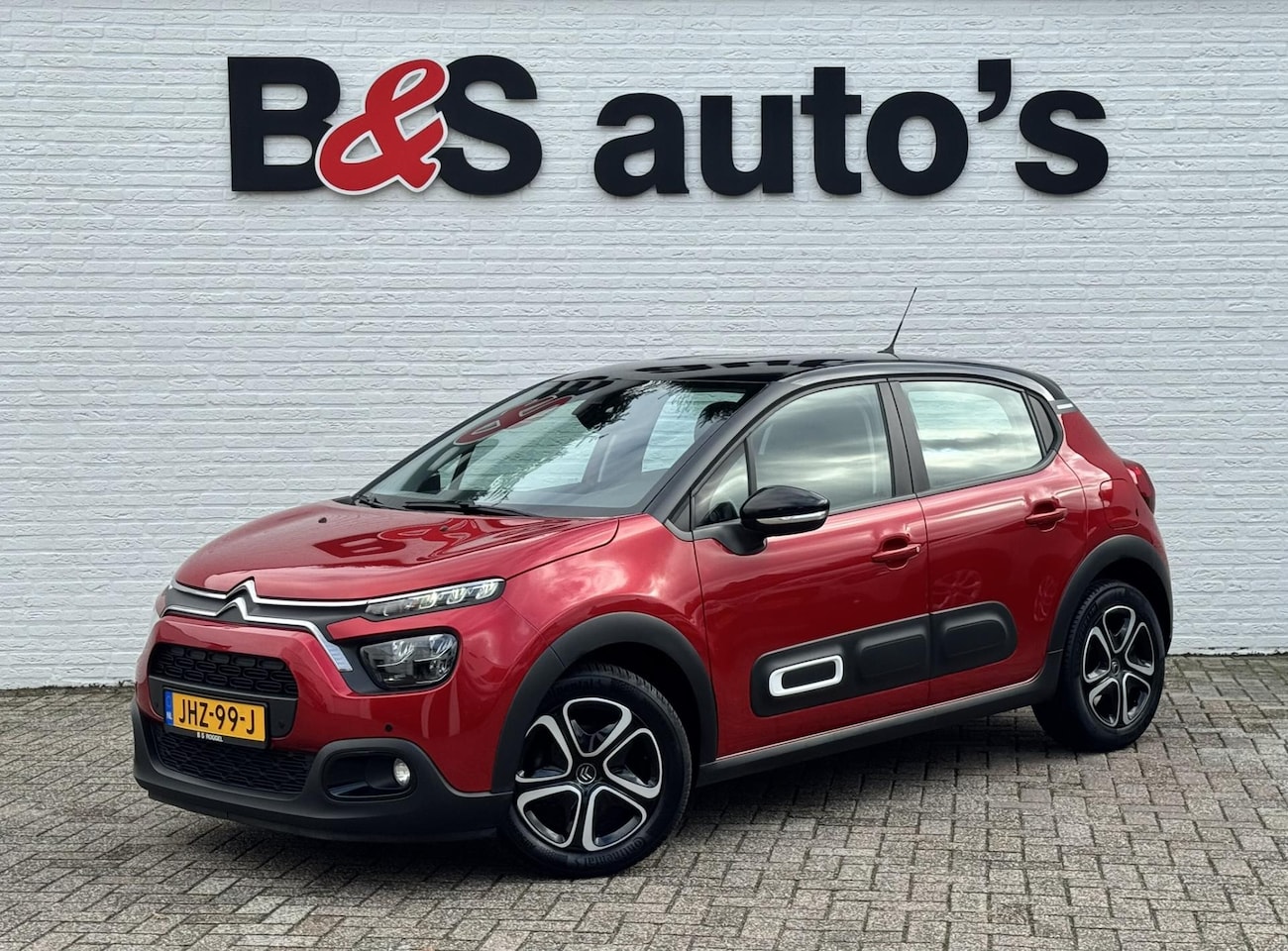 Citroën C3 - 1.2 PureTech Shine Business Cruise control Climate control LED Parkeersensoren plus camera - AutoWereld.nl