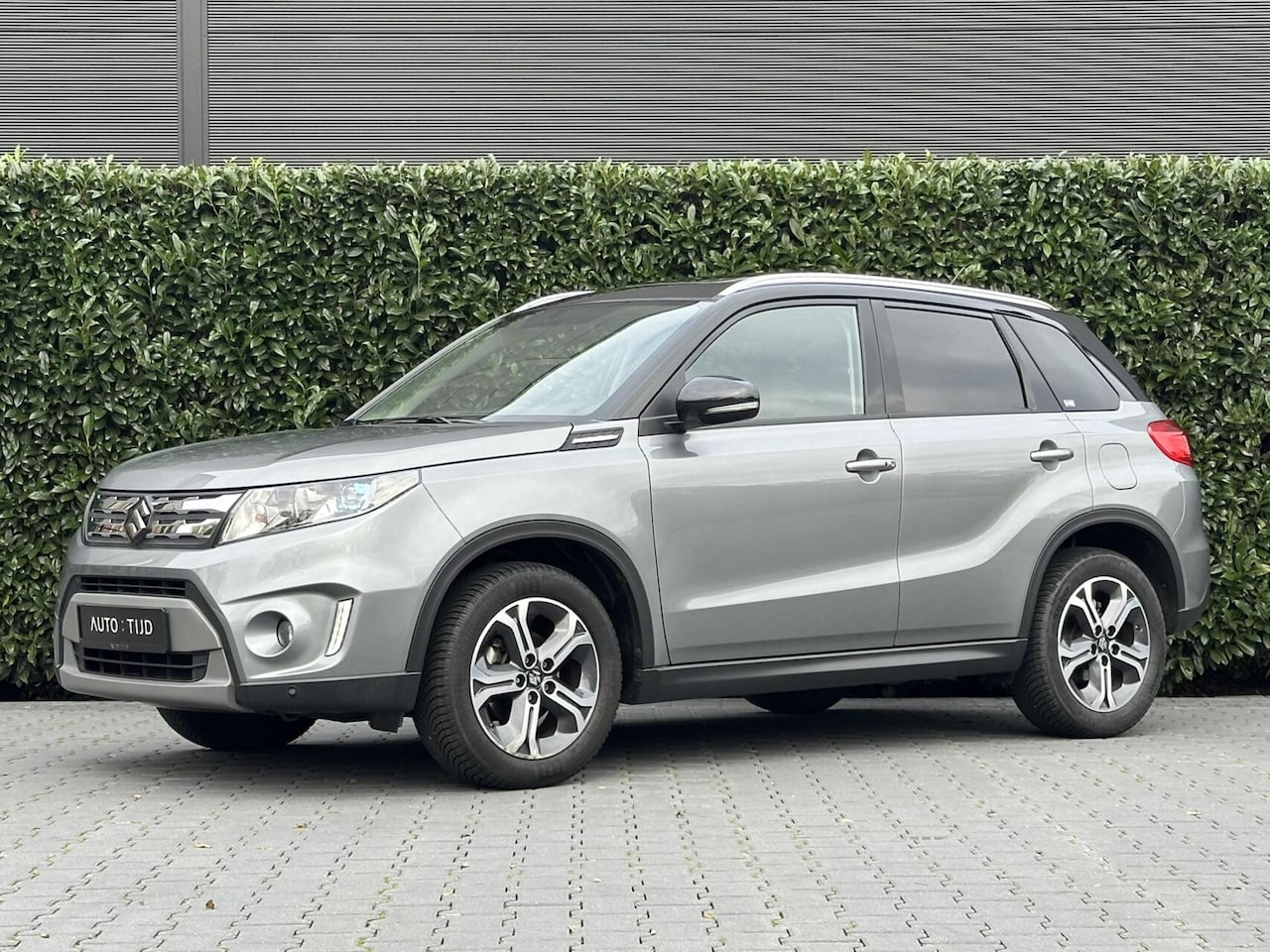 Suzuki Vitara - 1.6 High Executive 1.6 HIGH EXECUTIVE, FULL-OPTIONS, PANO, NAVI, ADAPT CRUISE, KEYLESS, CAMERA, LEDER/ALCANTA - AutoWereld.nl