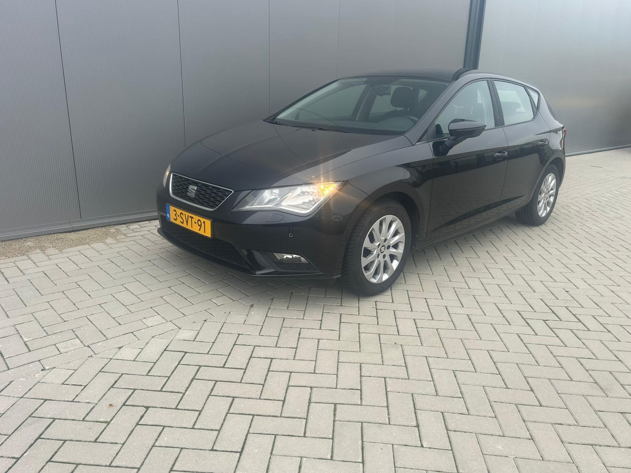 SEAT Leon - 1.2 TSI Style 1.2 TSI Style - AutoWereld.nl