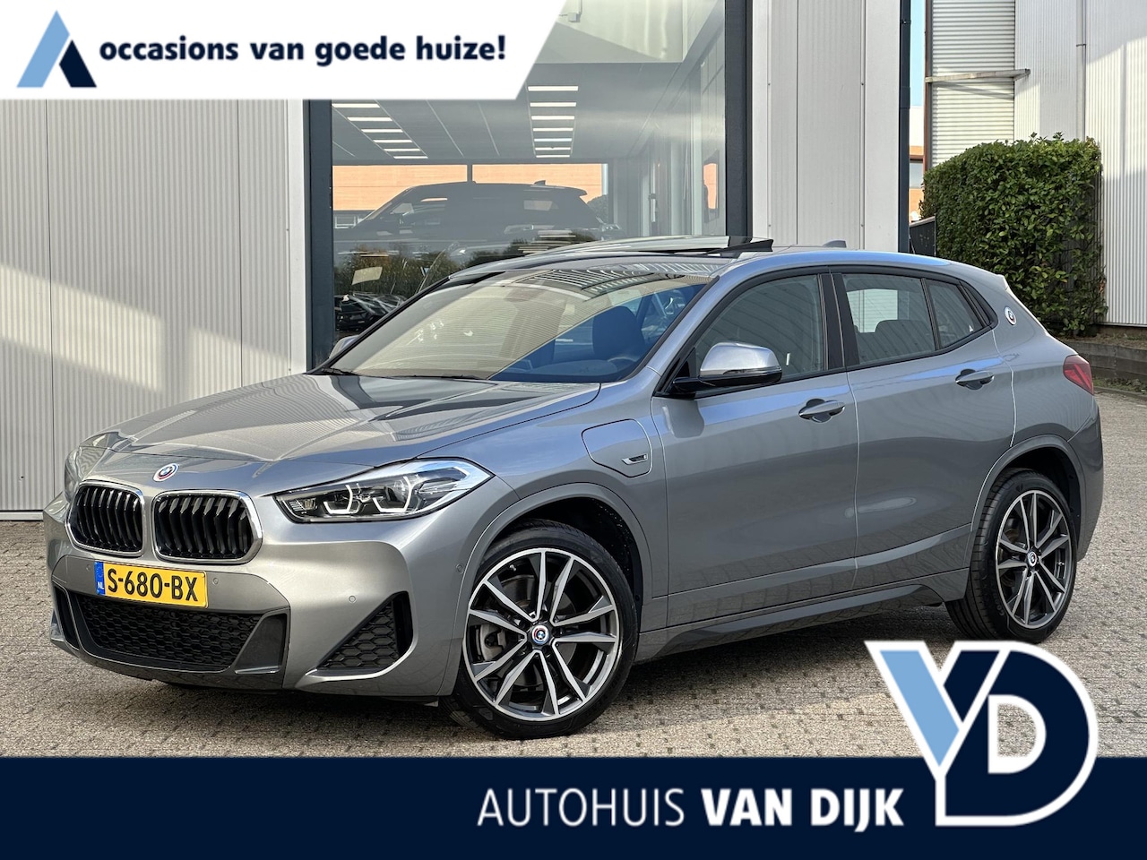 BMW X2 - xDrive25e Business Edition Plus | NL-Auto/M-Sport/Carplay/Navi/Leder/Pano-Dak/19-inch/Spor - AutoWereld.nl