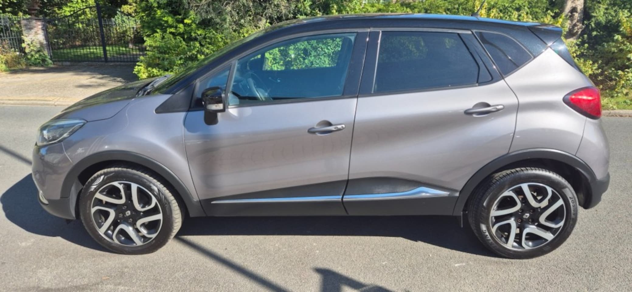 Renault Captur - 1.2 TCE Dynamique* automaat *camera* trekhaak* lichtmetaal* ecc - AutoWereld.nl