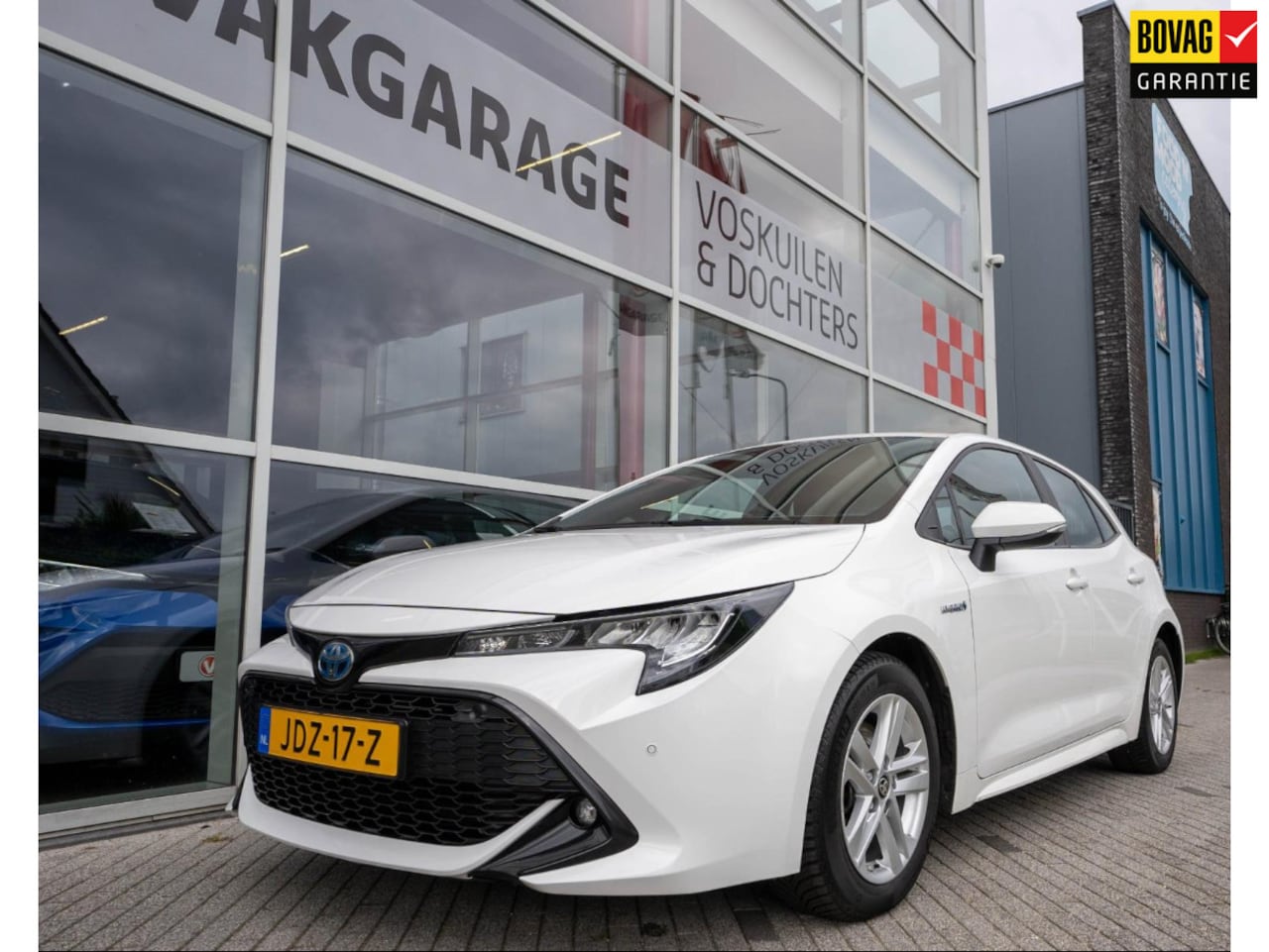 Toyota Corolla - 2.0 182pk Hybrid Dynamic | Stoelverwarming | Navigatie - AutoWereld.nl