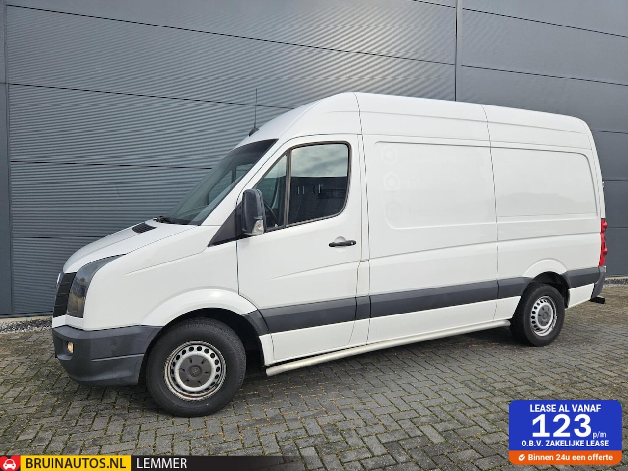 Volkswagen Crafter - 2.0 TDI L2H2 Airco Cruise 136 PK 2800 KG - AutoWereld.nl