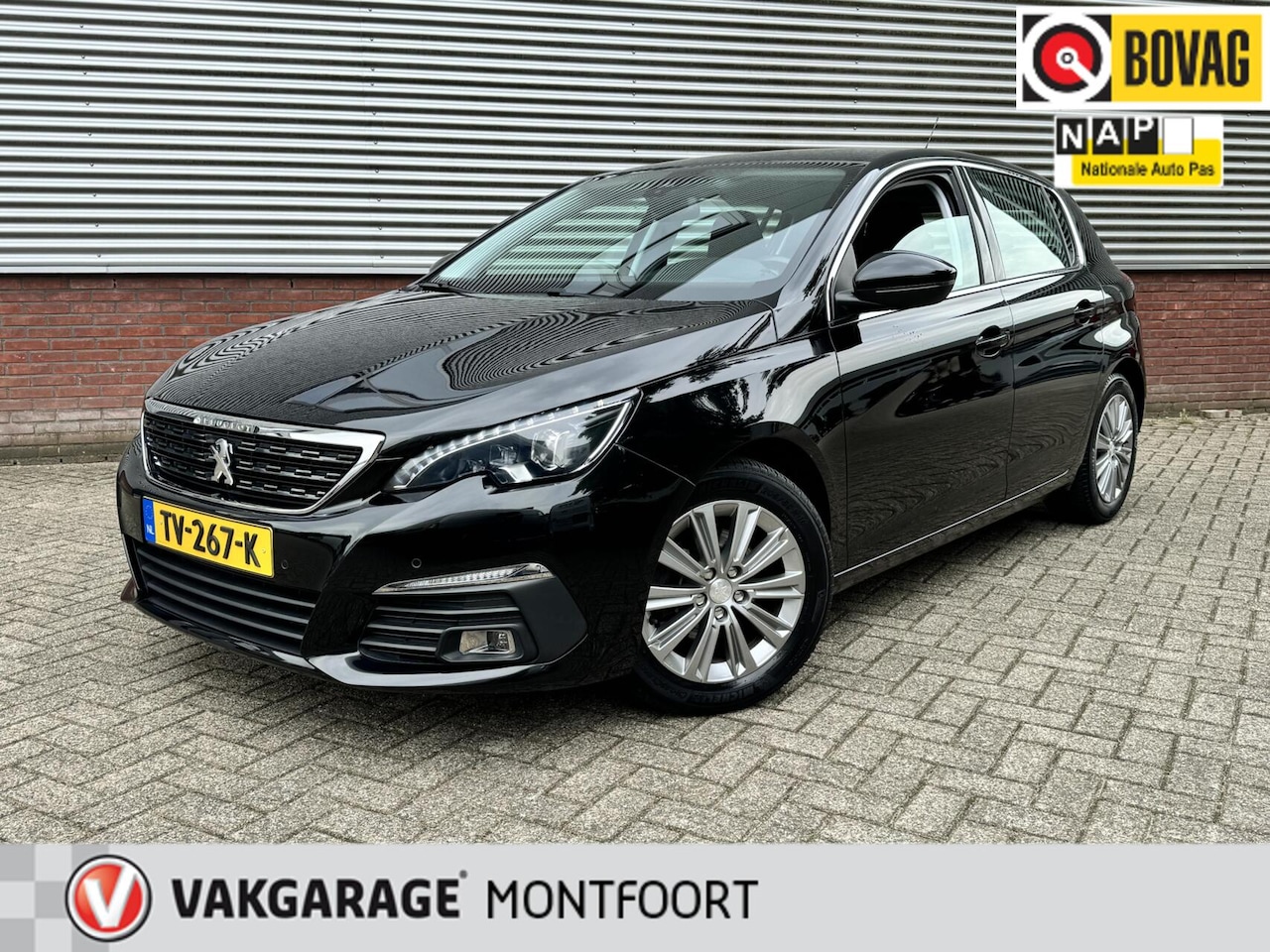 Peugeot 308 - 1.2 PureTech Allure|Automaat|Navi|Camera 360|Apple-Android Carplay|Parkeersensoren V+A|Lan - AutoWereld.nl
