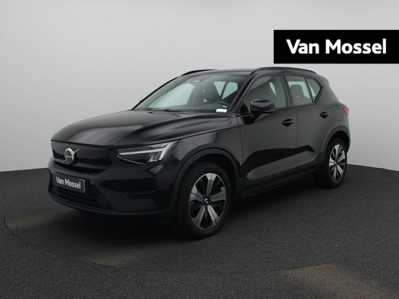 Volvo XC40 - Recharge Core | Camera | Navigatie | Climate Control | Apple Carplay/Android Auto | - AutoWereld.nl