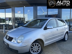 Volkswagen Polo - 1.4-16V Athene 75PK | Nette Staat | Trekhaak | Airco | Cruise Control | Lichtmetalen Velge