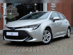 Toyota Corolla - 1.8 Hybrid Business / Garantie t/m '30 / 1ste eig. / Dealeronderhouden