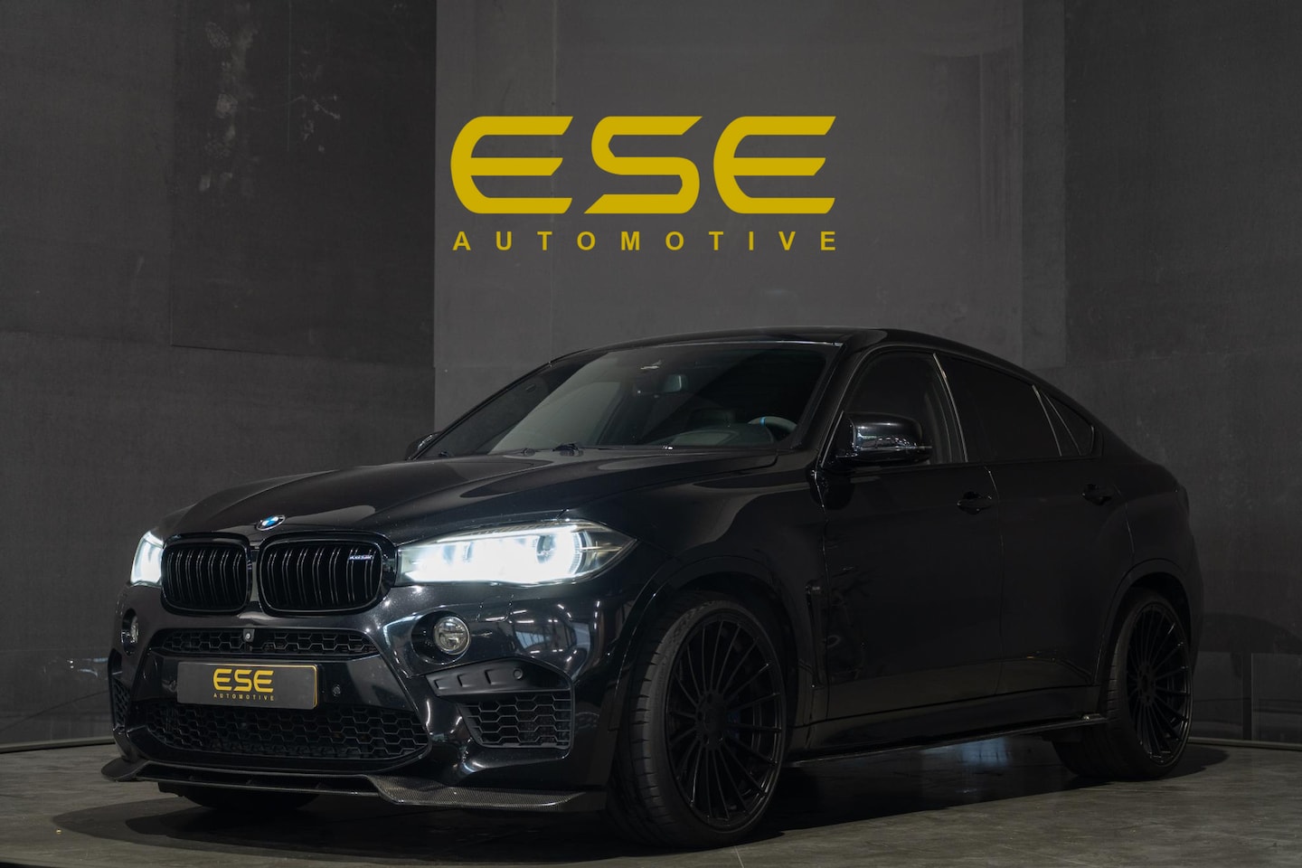 BMW X6 - M | Carbon | H&K | Schuifdak | Memory | Hud | 22" inch - AutoWereld.nl