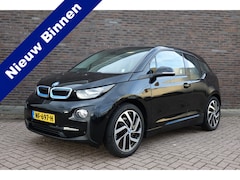 BMW i3 - High Voltage Edition 94Ah 33 kWh, long range, trekhaak, prachtige auto Navigatie, zwart me