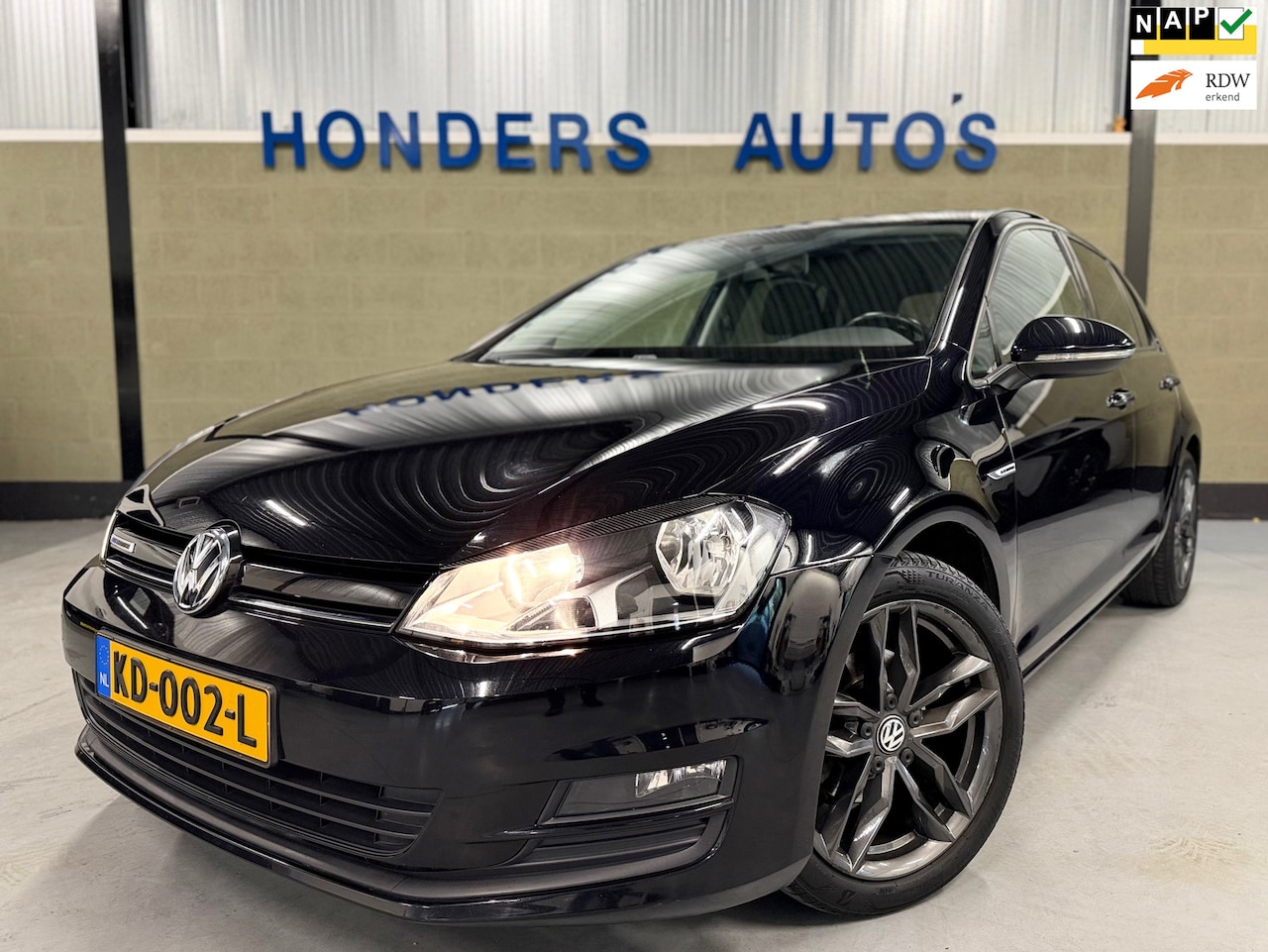 Volkswagen Golf - 1.0 TSI Edition I ORIG.NL I NAVI I 17 INCH I AIRCO I BLUETOOTH I NAP I 5 DEURS I 6 BAK I L - AutoWereld.nl